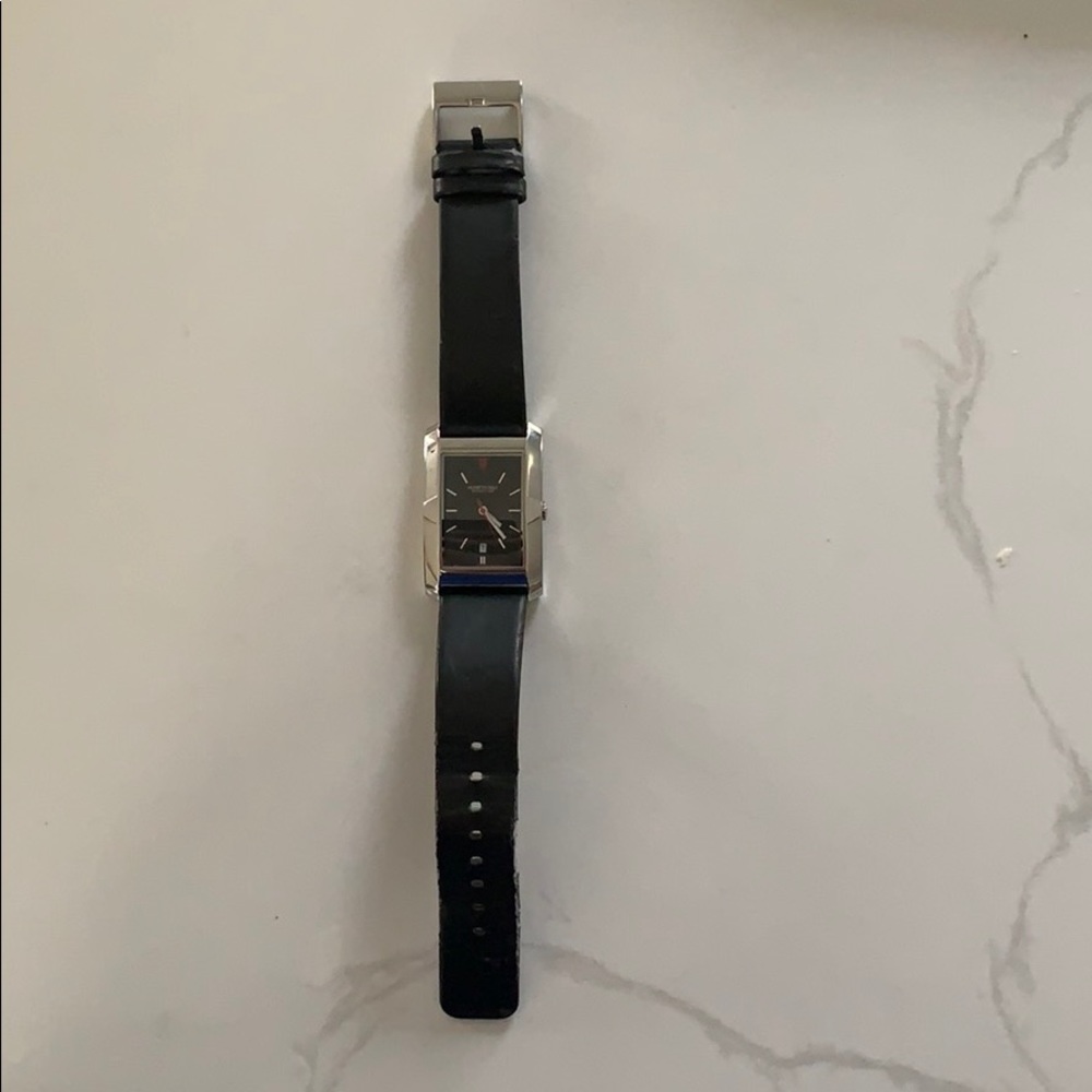 Kenneth Cole reaction watch